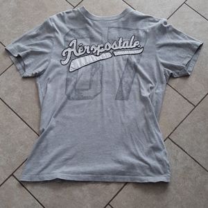 Gray t shirt